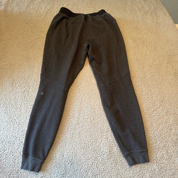 Lululemon Pants Mens Small 29”Heathered Black At Ease Jogger Athleisure Comfort - Picture 4 of 12